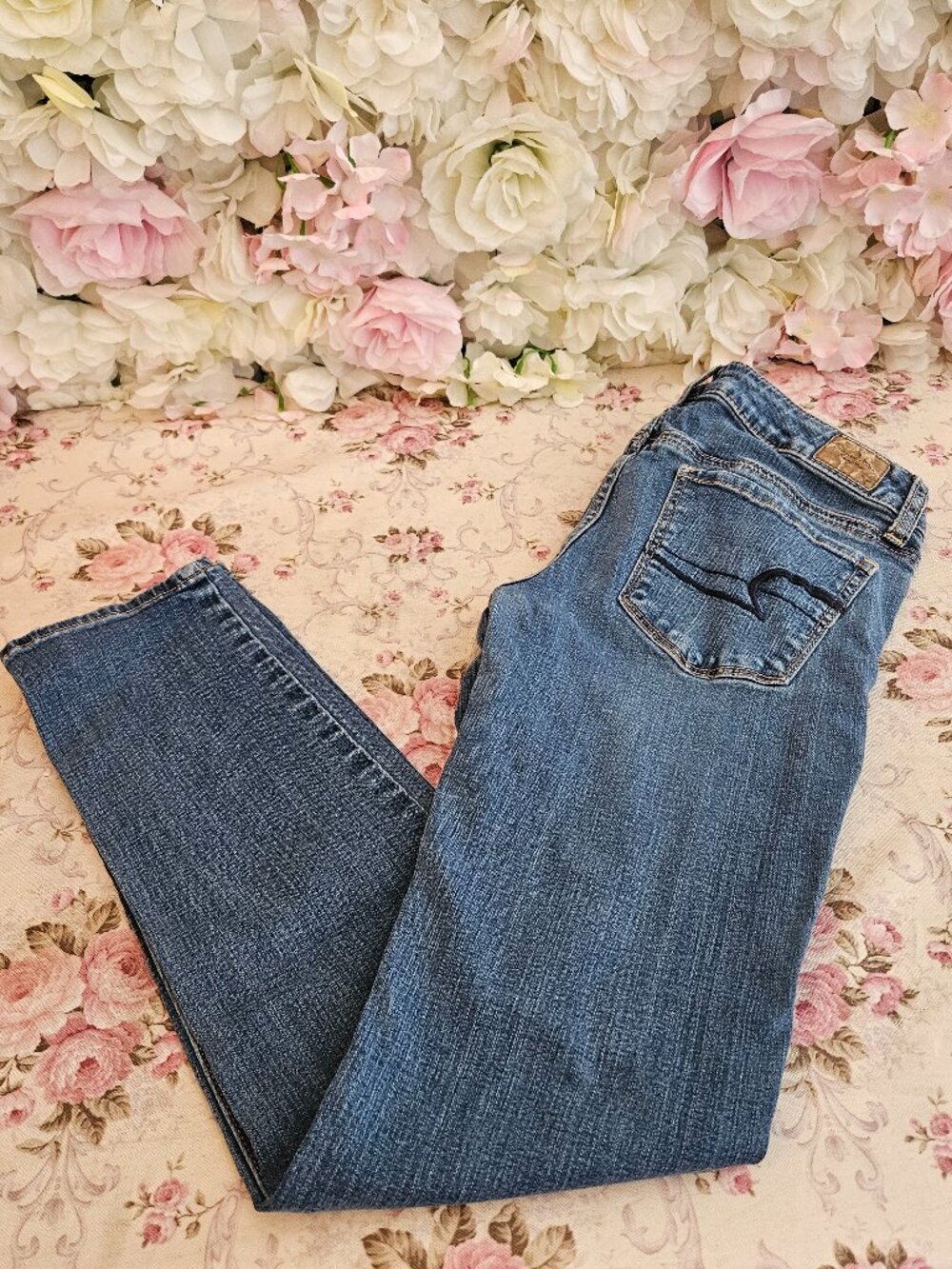 American Eagle Blue Jeans Size 4